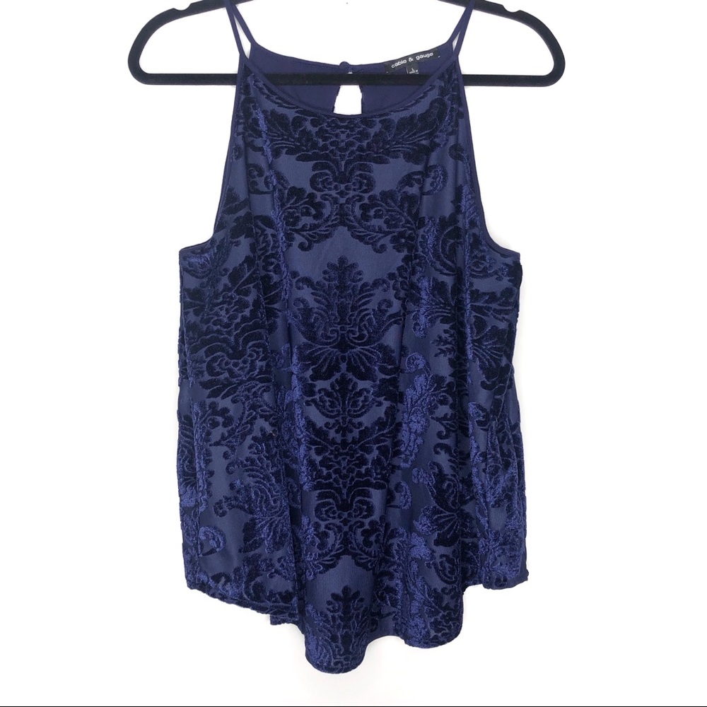 Cable & Gauge Blue Velvet Detail Top Sz L